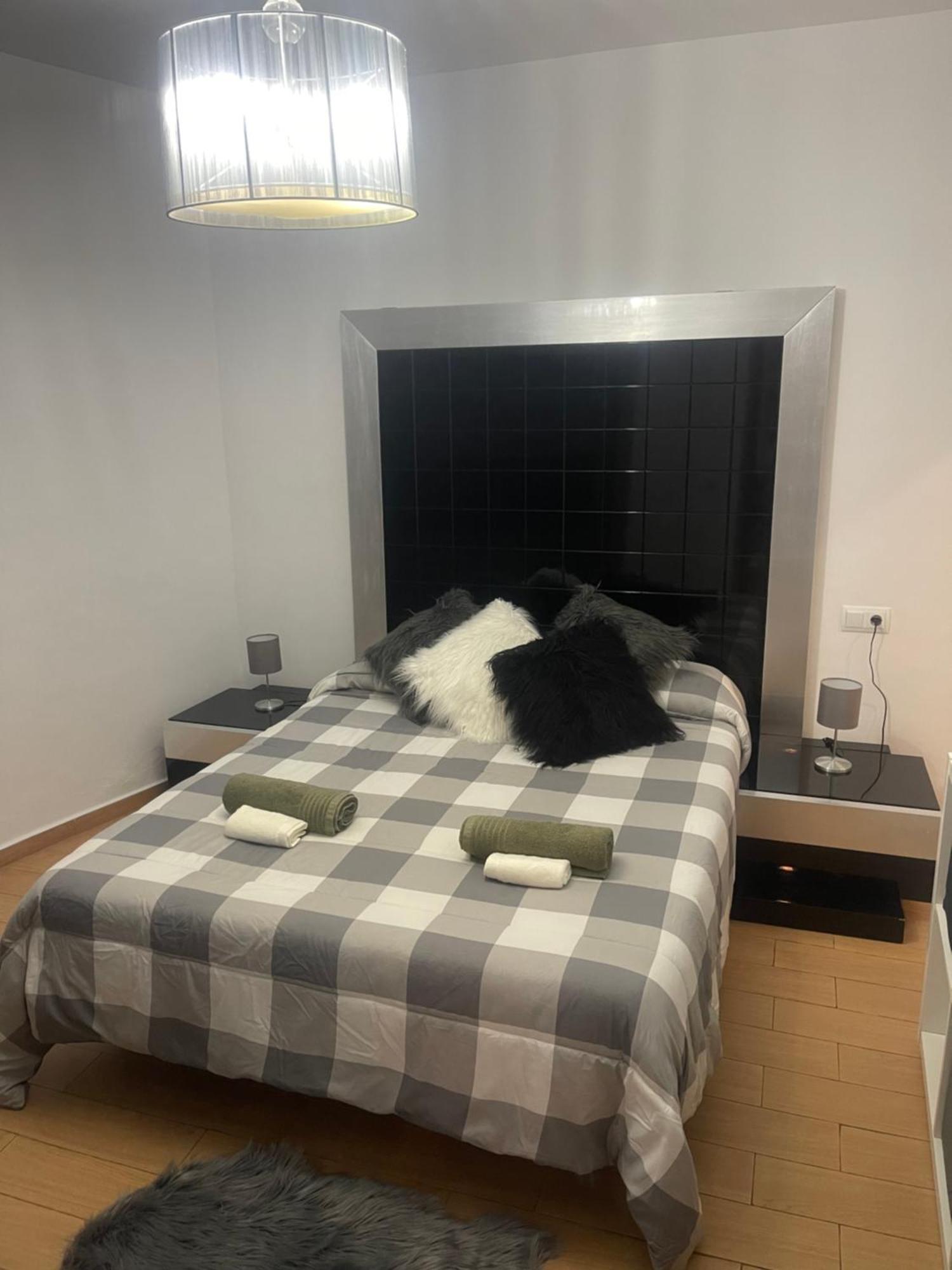 Casita Andaluza Centro Con Parking Sujeto A Disponibilidad Appartement Málaga Buitenkant foto